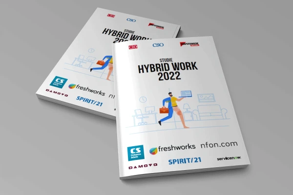 Ein Stapel aus zwei Studienb&auml;nden | SPIRIT/21